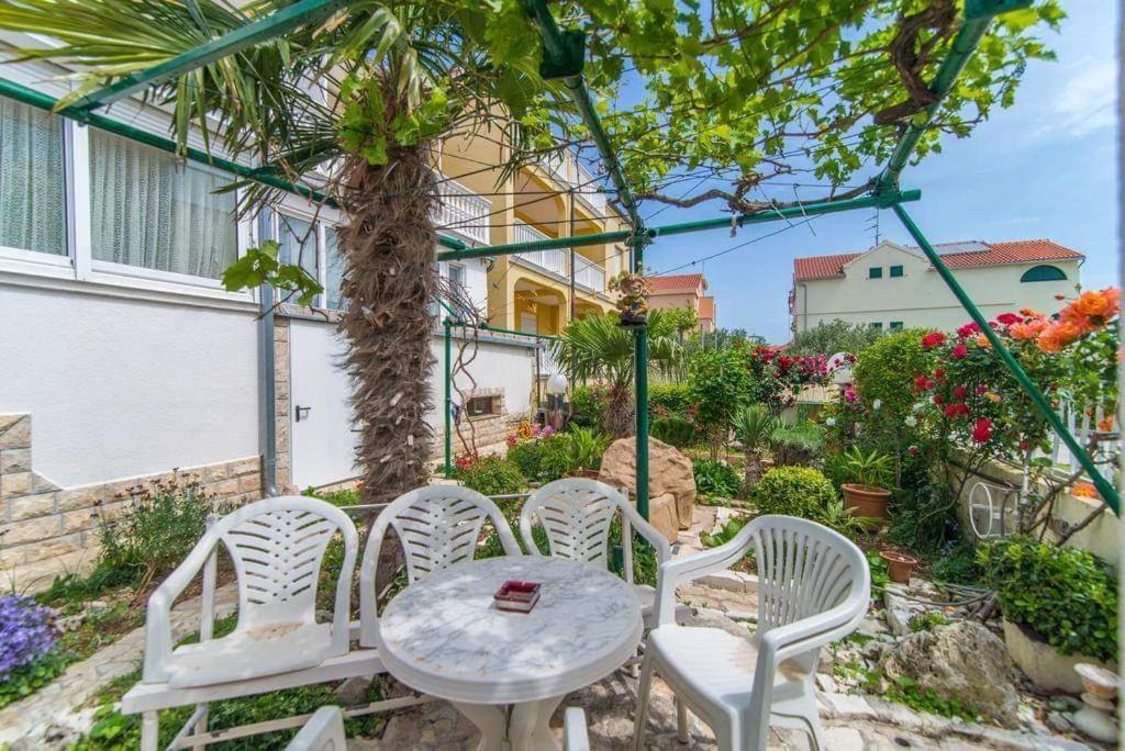 Apartmani Krizanovic โวดีเซ ภายนอก รูปภาพ