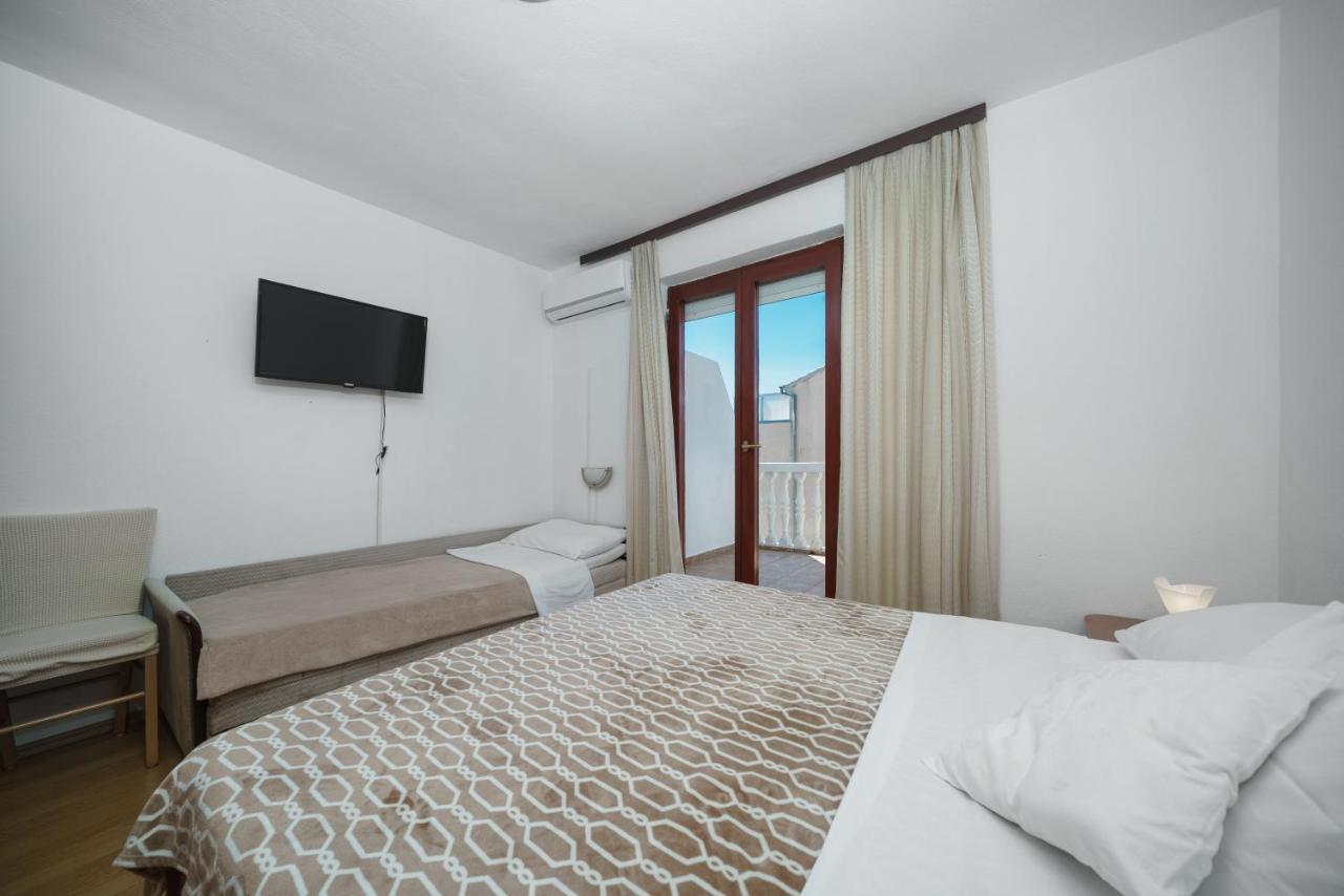 Apartmani Krizanovic โวดีเซ ภายนอก รูปภาพ