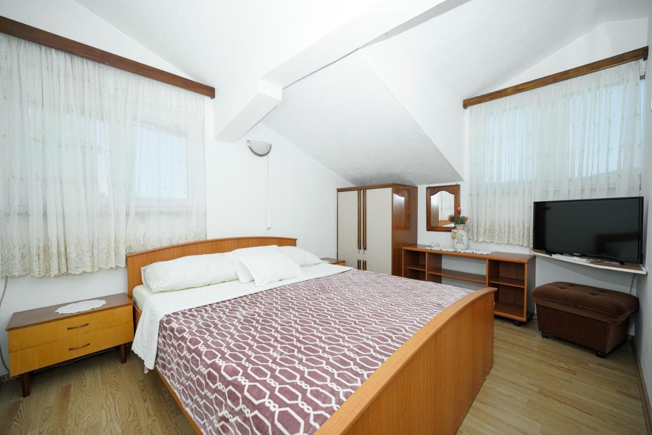 Apartmani Krizanovic โวดีเซ ภายนอก รูปภาพ