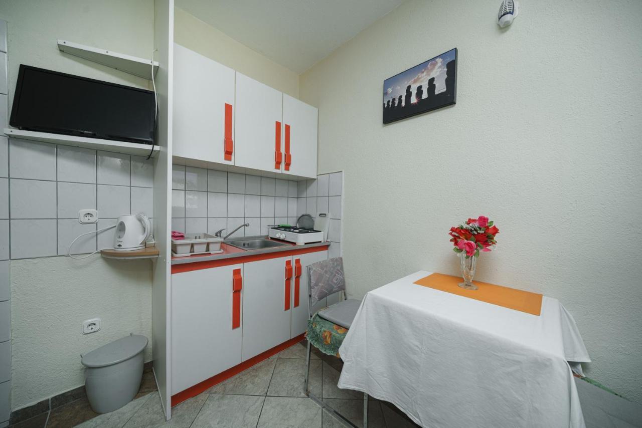 Apartmani Krizanovic โวดีเซ ภายนอก รูปภาพ